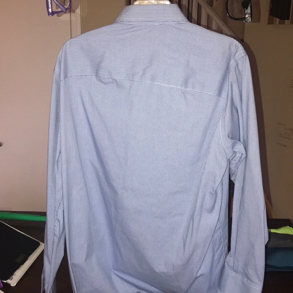 Kenneth Cole button up - Picture 3 of 3